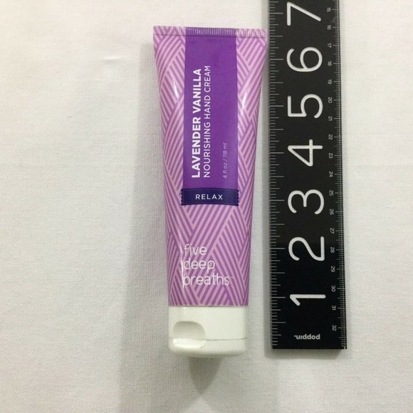 Hand Lotion Lavender Vanilla 4 oz. - Picture 2 of 4